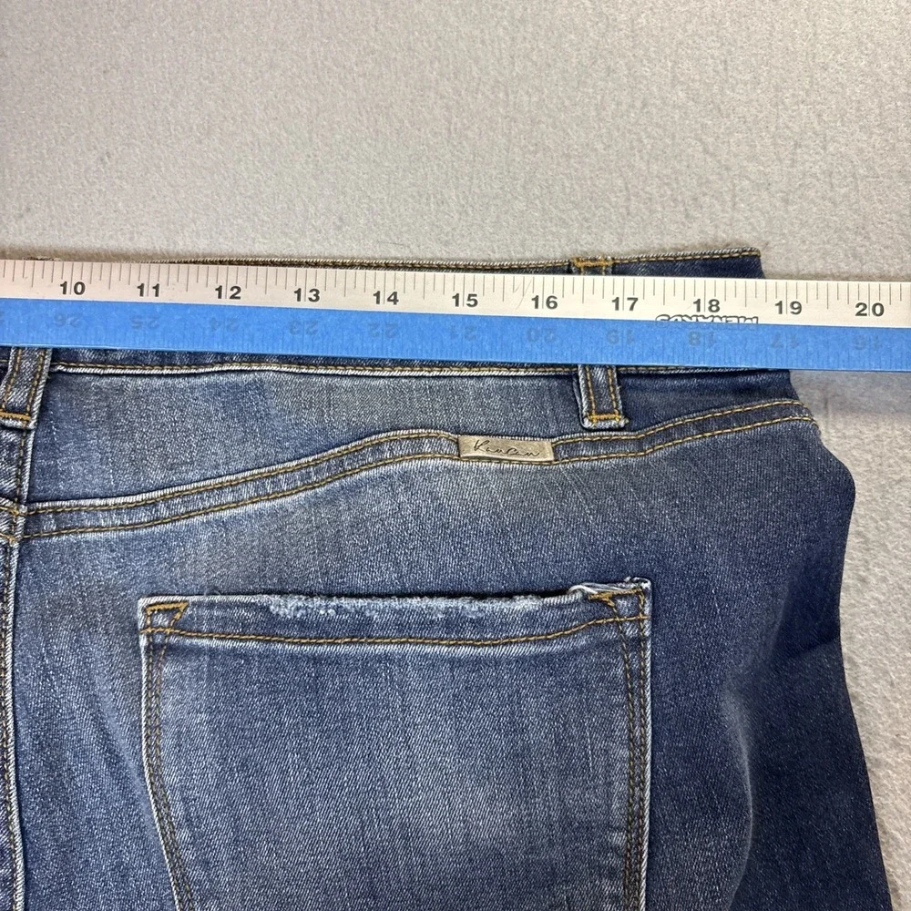 KanCan‎ Jean Women Size 33 Blue Curvy High Rise Button Fly Skinny NWT